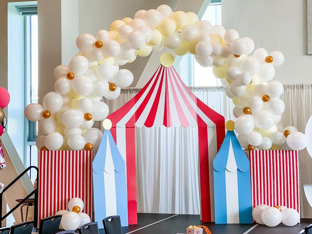 Carnival Circus Popcorn Garland Balloon Arch